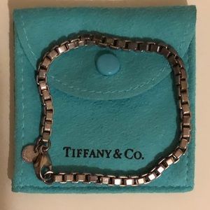 Tiffany & Co. Venetian Box Link Bracelet